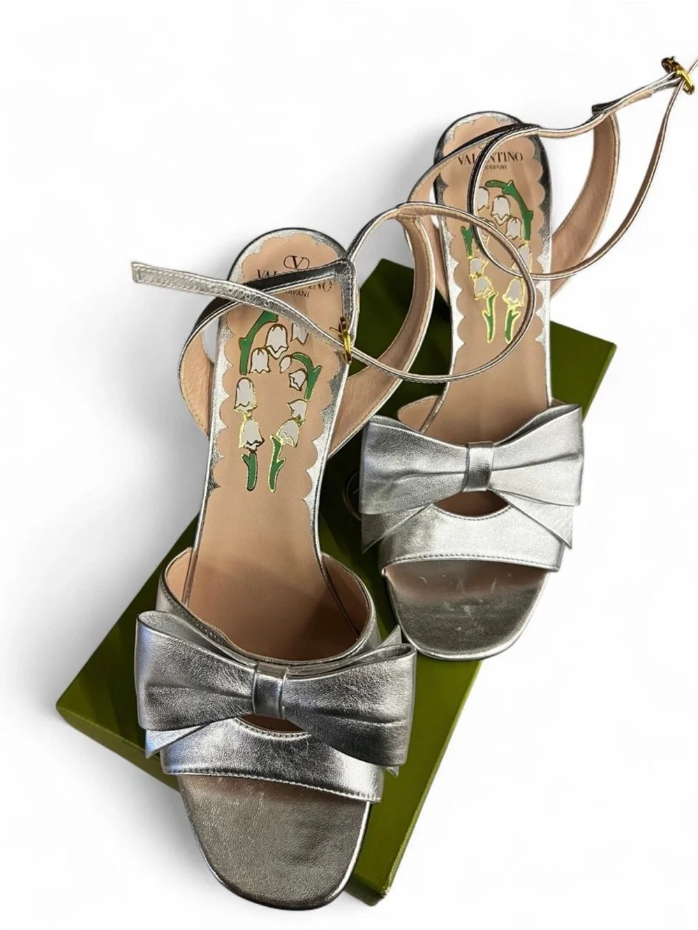 Valentino Garavani elegant valentino